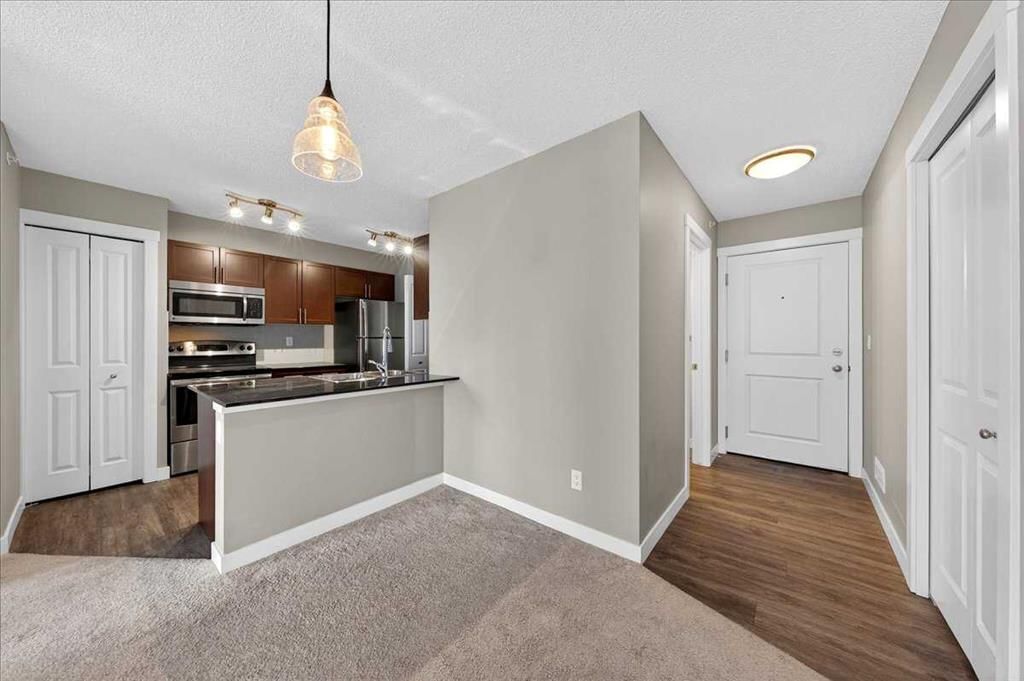514, 20 Kincora Glen Park NW, Calgary — photo 3 of 33