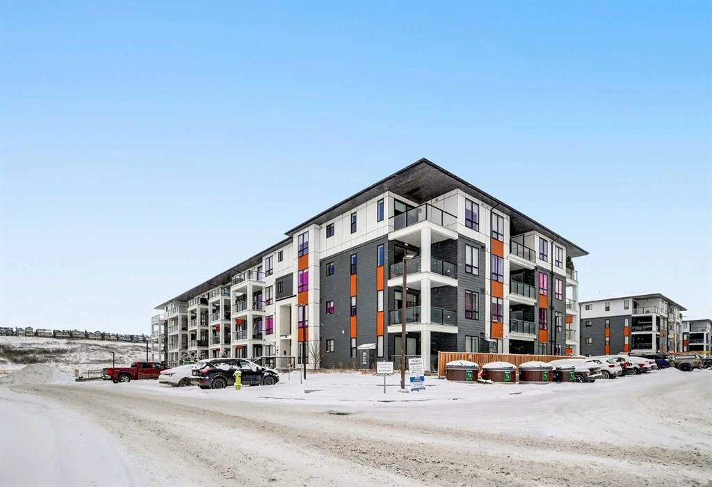 4405, 15 Sage Meadows Landing NW, Calgary — photo 2 of 44