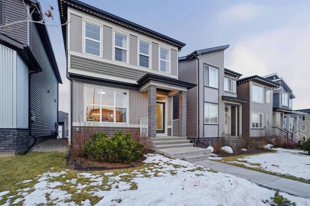 114 Wolf Creek Rise SE, Calgary — photo 2 of 41