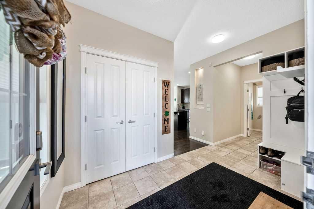 242 Kincora Glen Road NW, Calgary — photo 2 of 42