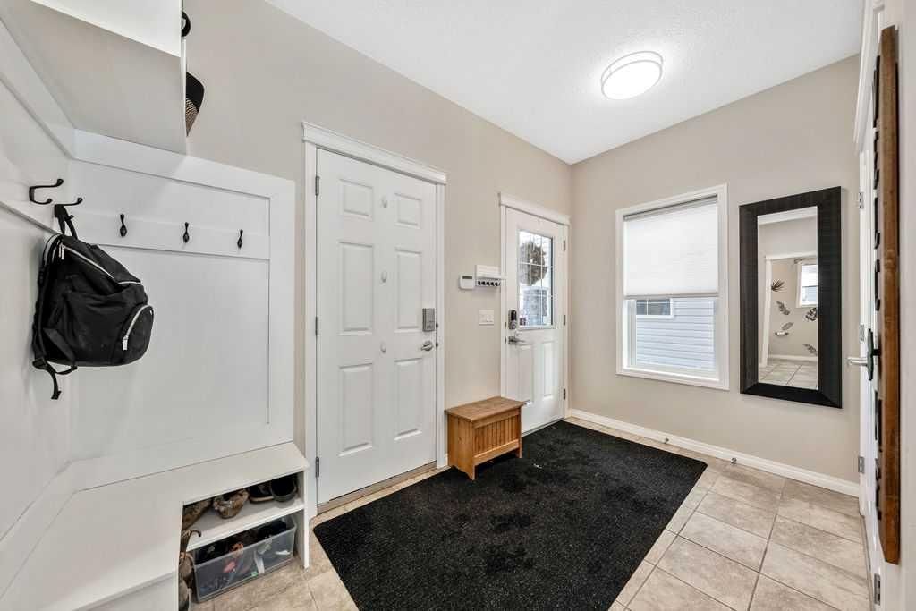 242 Kincora Glen Road NW, Calgary — photo 4 of 42