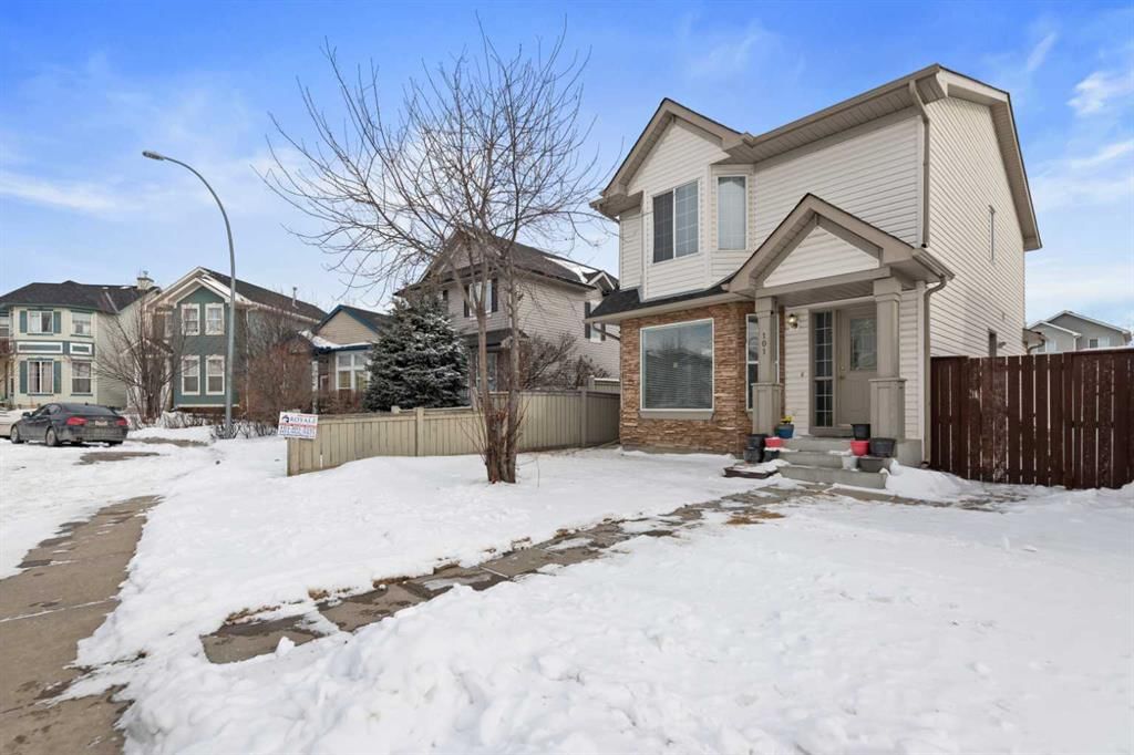 101 Taravista Crescent, Calgary — photo 2 of 35