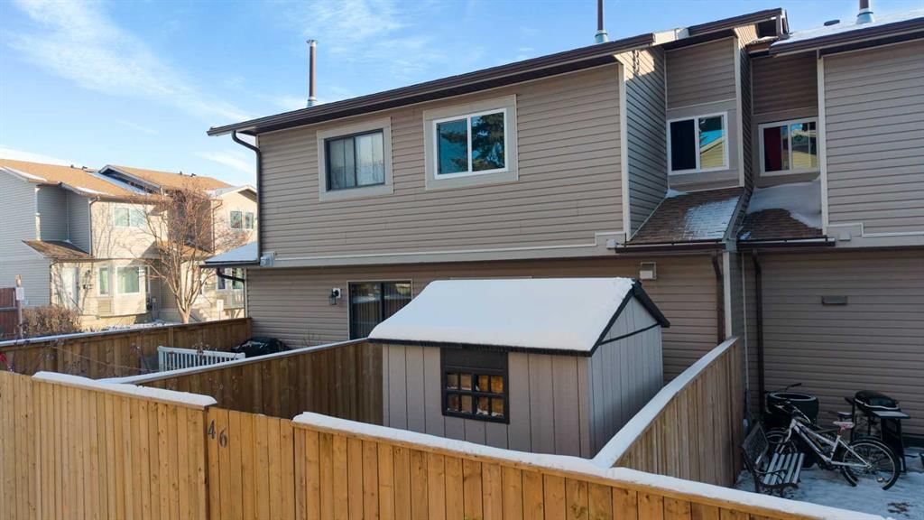 46 Falshire Terrace NE, Calgary — photo 3 of 41