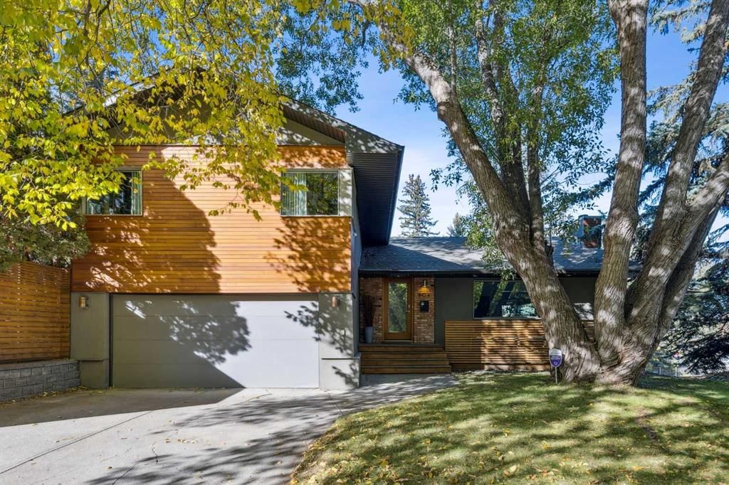504 Crescent Boulevard SW, Calgary — photo 2 of 50