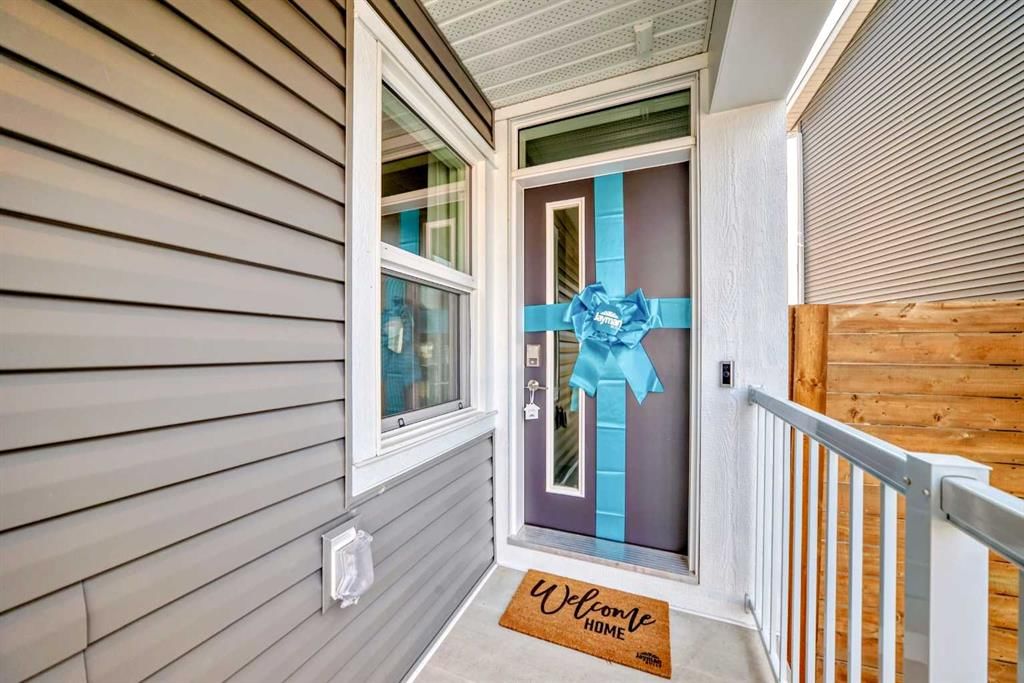 131 Wolf Creek Rise SE, Calgary — photo 3 of 31