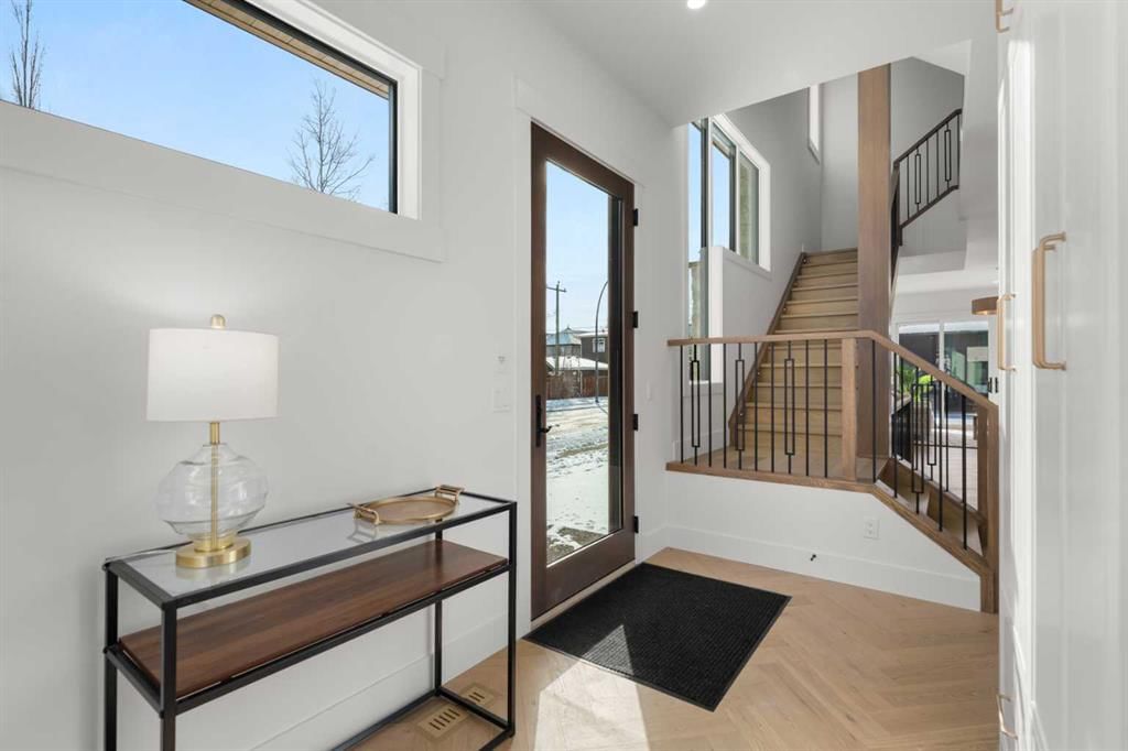 2401 4 Avenue NW, Calgary — photo 2 of 45