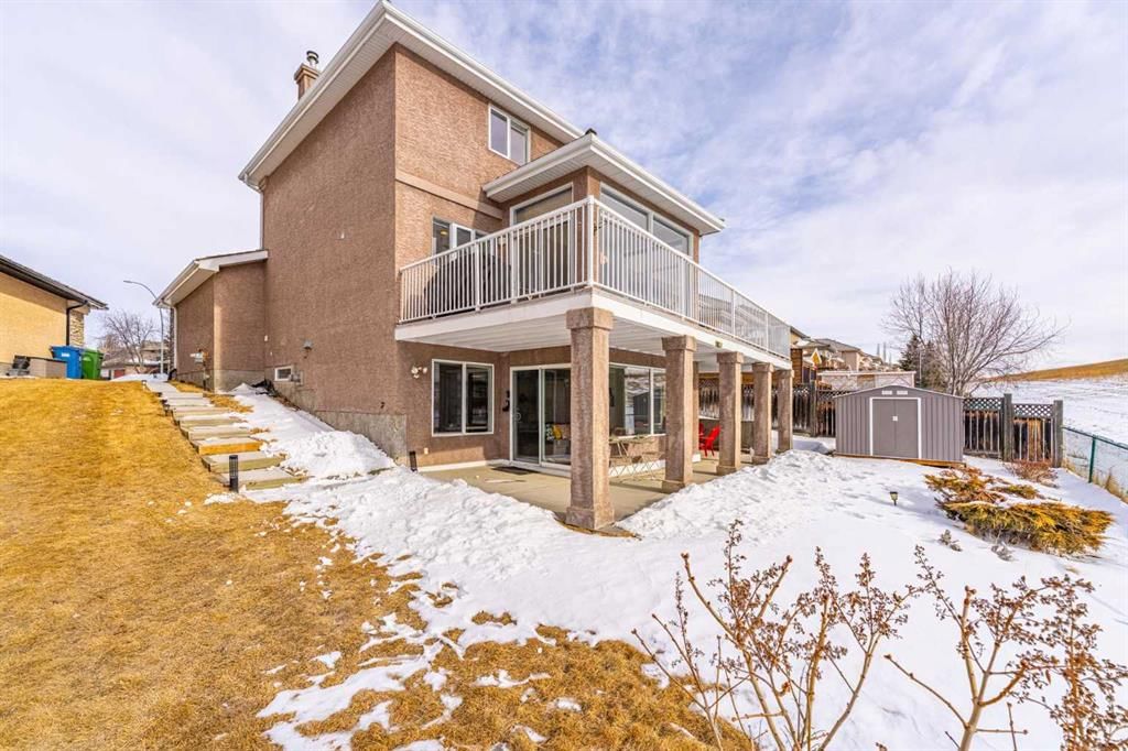 33 Royal Crest Terrace NW, Calgary — photo 2 of 47