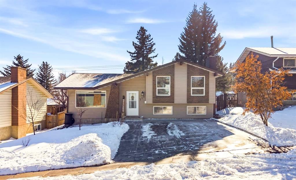 715 130 Avenue SW, Calgary — photo 2 of 49