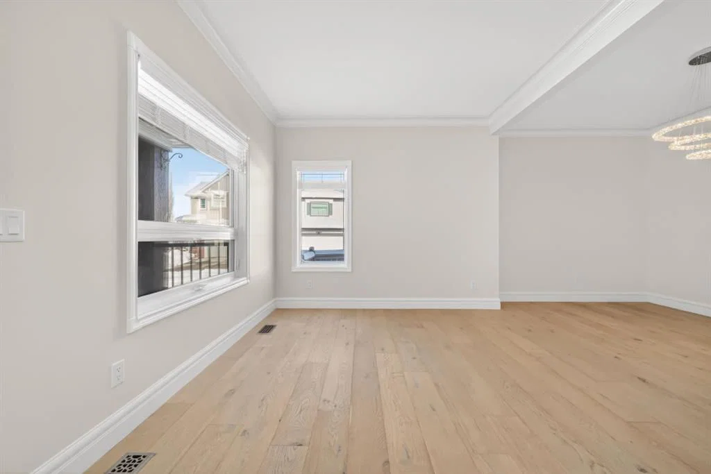47 Rockywood Park NW, Calgary — photo 4 of 47
