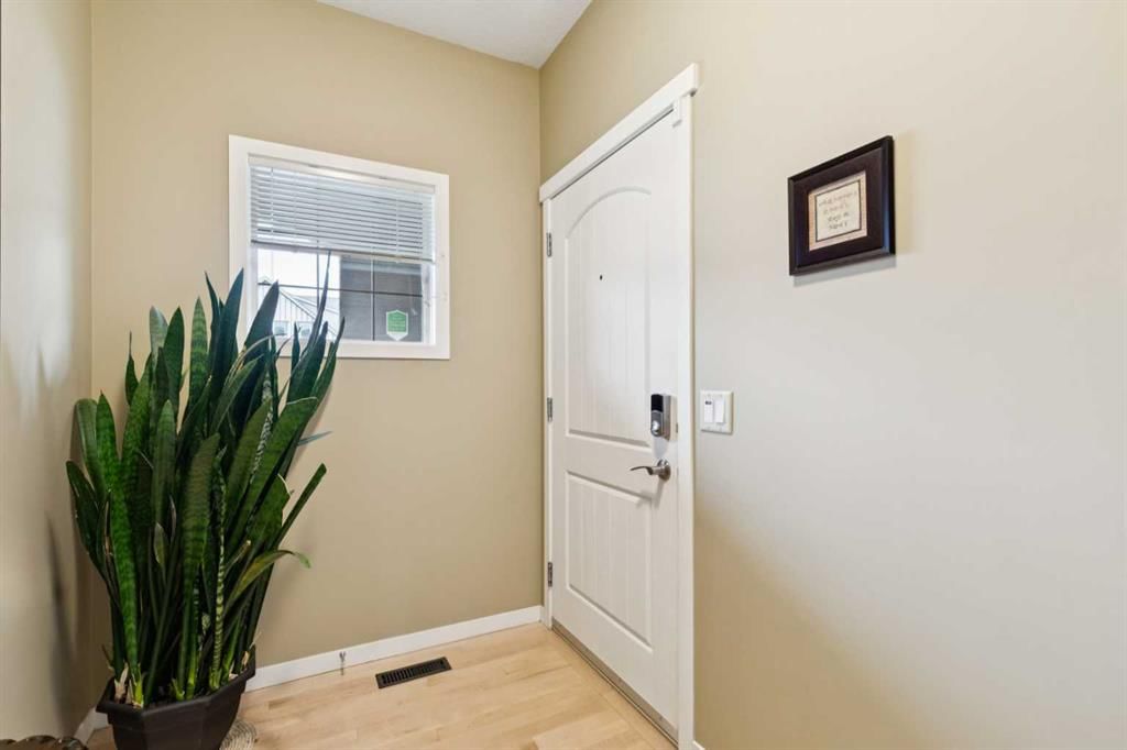 305 Mahogany Boulevard SE, Calgary — photo 3 of 39