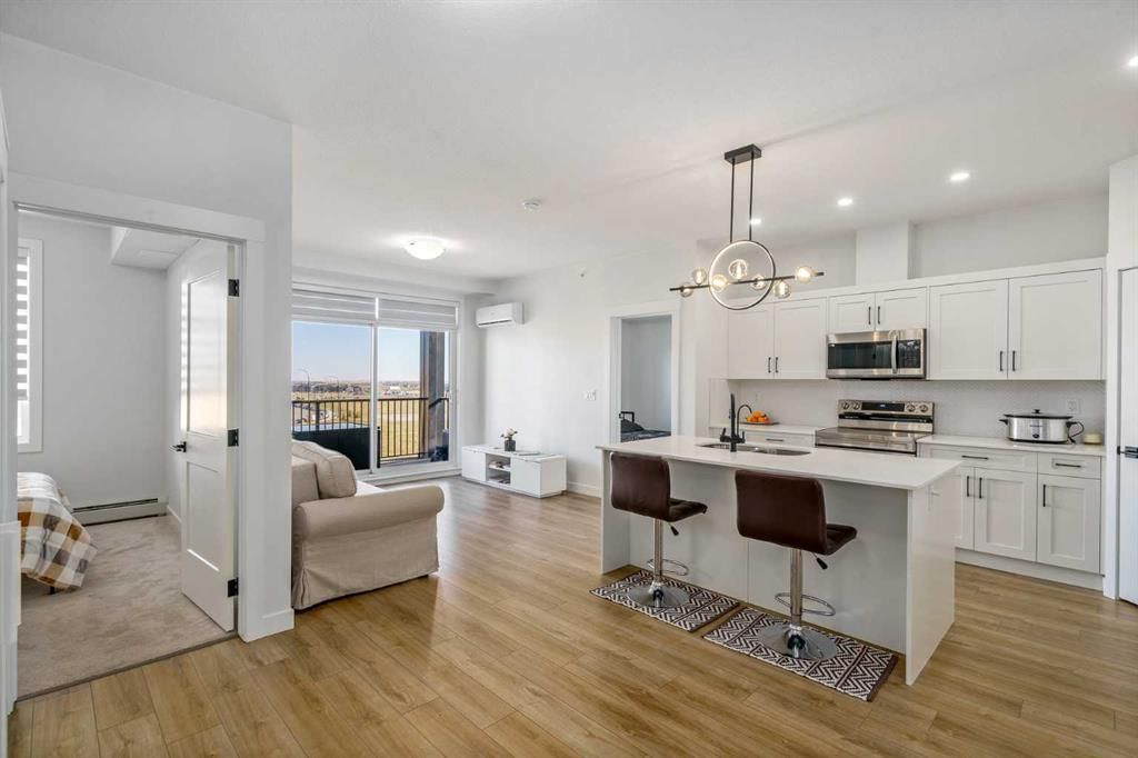 2406, 200 Seton Circle SE, Calgary — photo 5 of 23