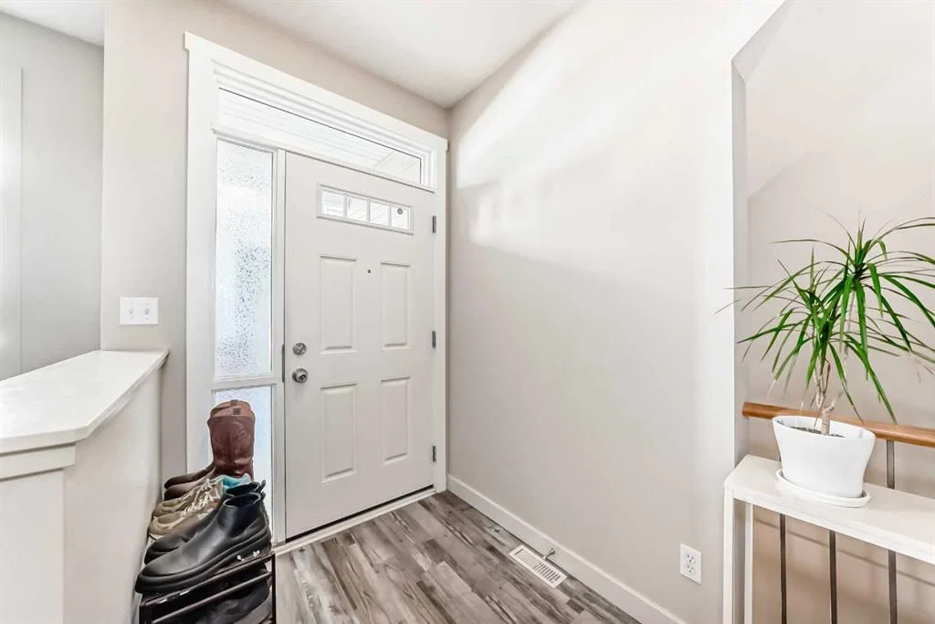 406, 8000 Wentworth Drive SW, Calgary — photo 4 of 50