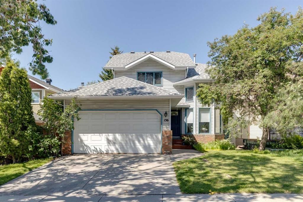 136 Scenic Acres Drive NW, Calgary — main listing photo