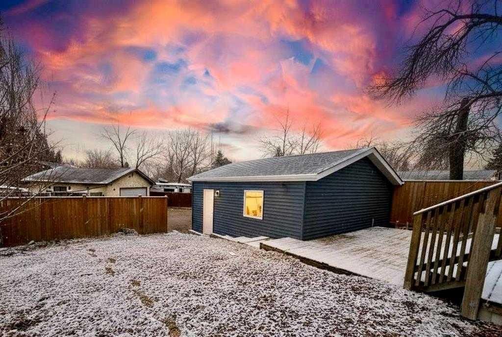 15104 1 Street SE, Calgary — photo 4 of 50