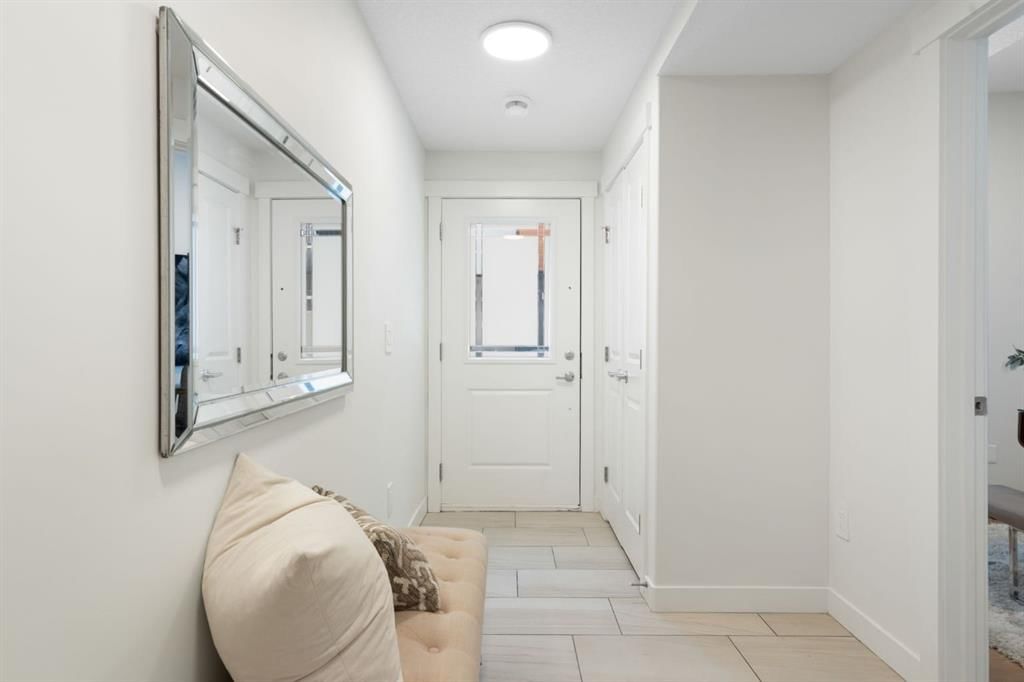 3, 129 Skyview Parade NE, Calgary — photo 5 of 37
