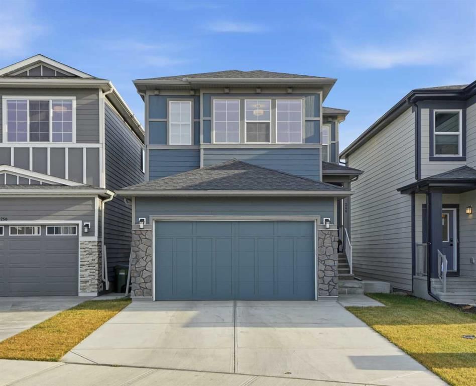 246 Walcrest View SE, Calgary — main listing photo