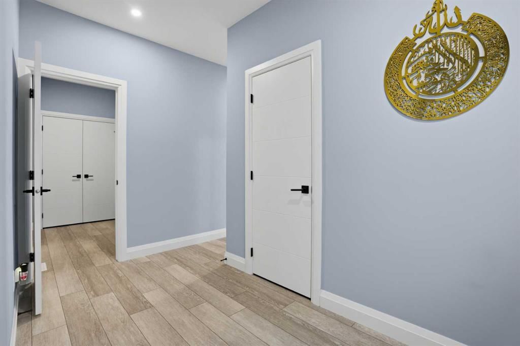 246 Walcrest View SE, Calgary — photo 4 of 42