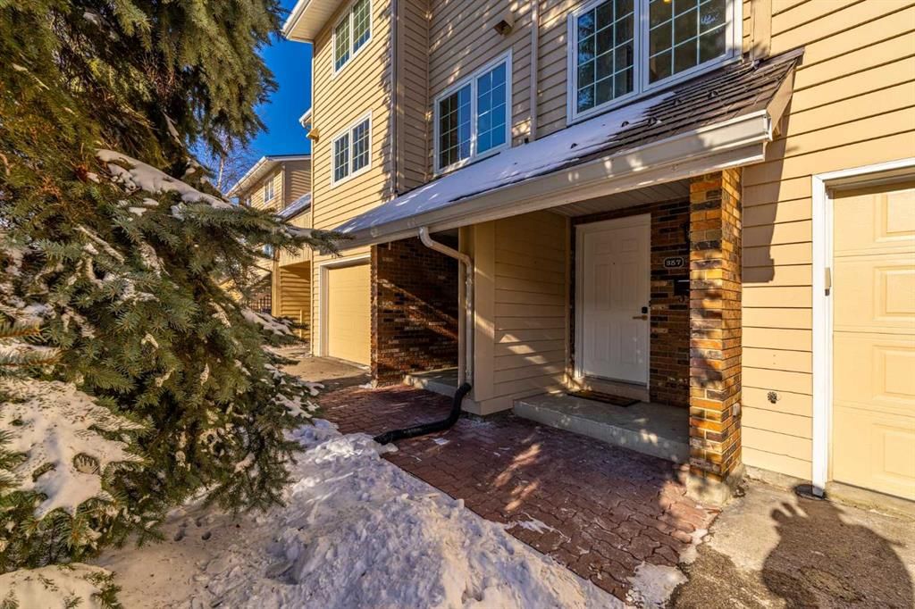 357 Point Mckay Gardens NW, Calgary — photo 3 of 50