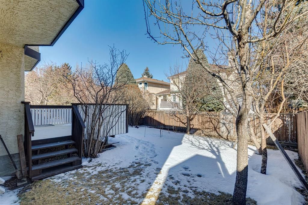 68 Woodstock Road SW, Calgary — photo 4 of 47