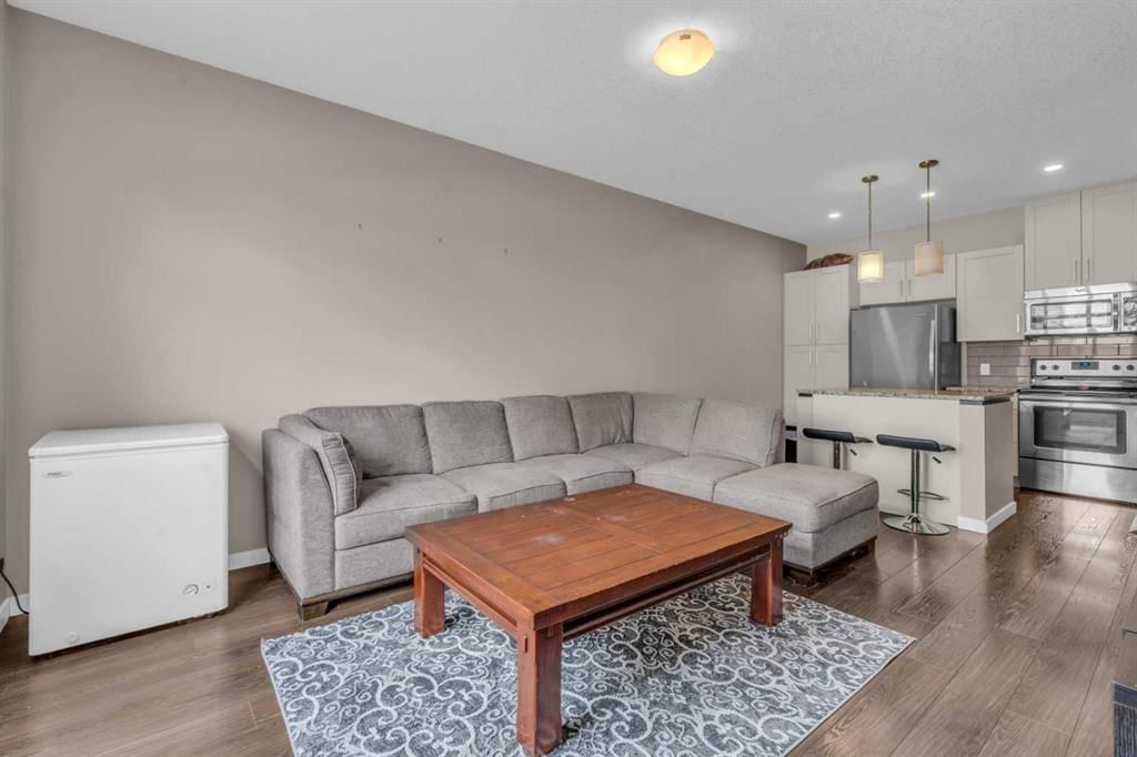 93 Copperstone Common SE, Calgary — photo 5 of 45
