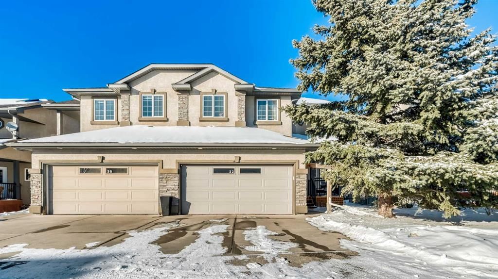 32 Prominence Park SW, Calgary — photo 3 of 45
