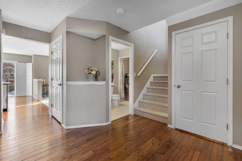 153 Harvest Grove Close NE, Calgary — photo 2 of 37