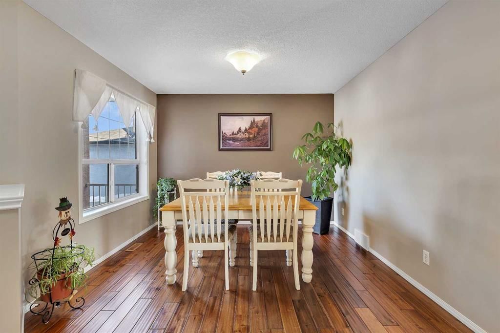 153 Harvest Grove Close NE, Calgary — photo 3 of 37