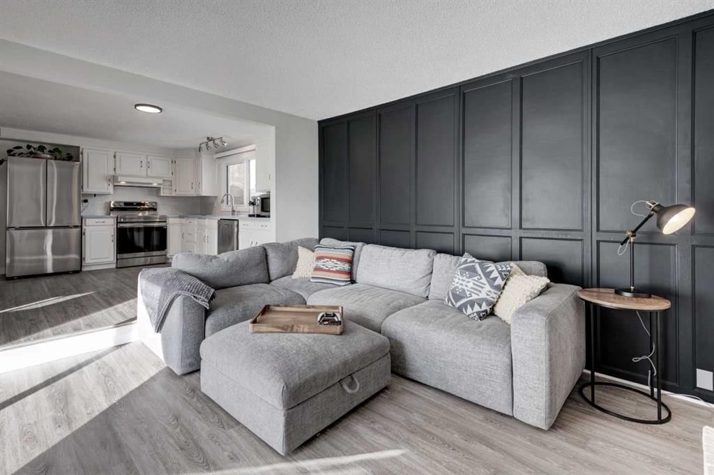 959 Bracewood Rise SW, Calgary — photo 5 of 45