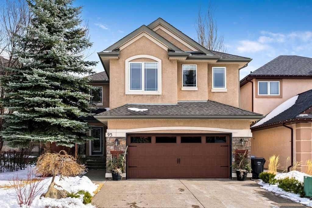 95 Cranleigh Gardens SE, Calgary — main listing photo