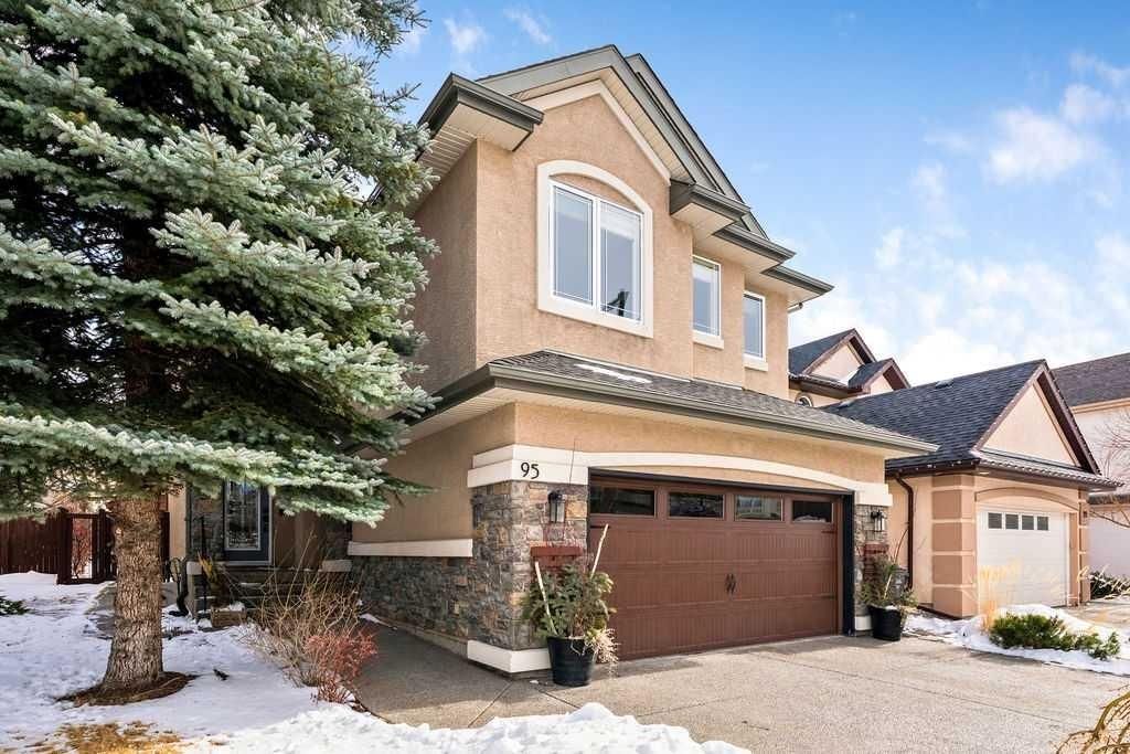 95 Cranleigh Gardens SE, Calgary — photo 2 of 45