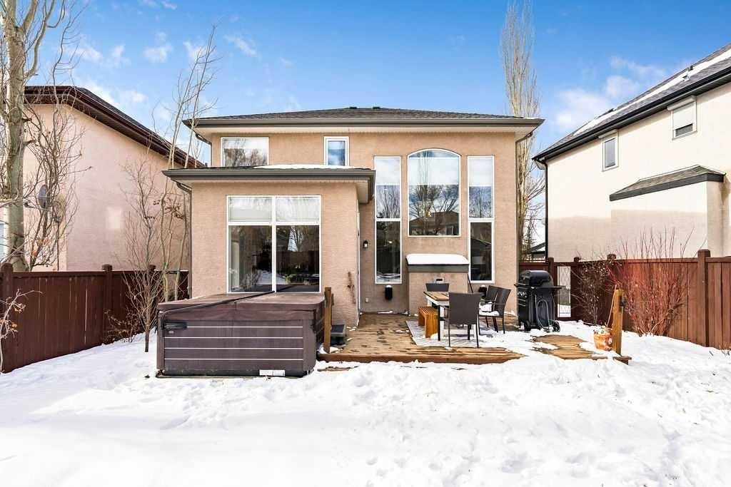 95 Cranleigh Gardens SE, Calgary — photo 4 of 45