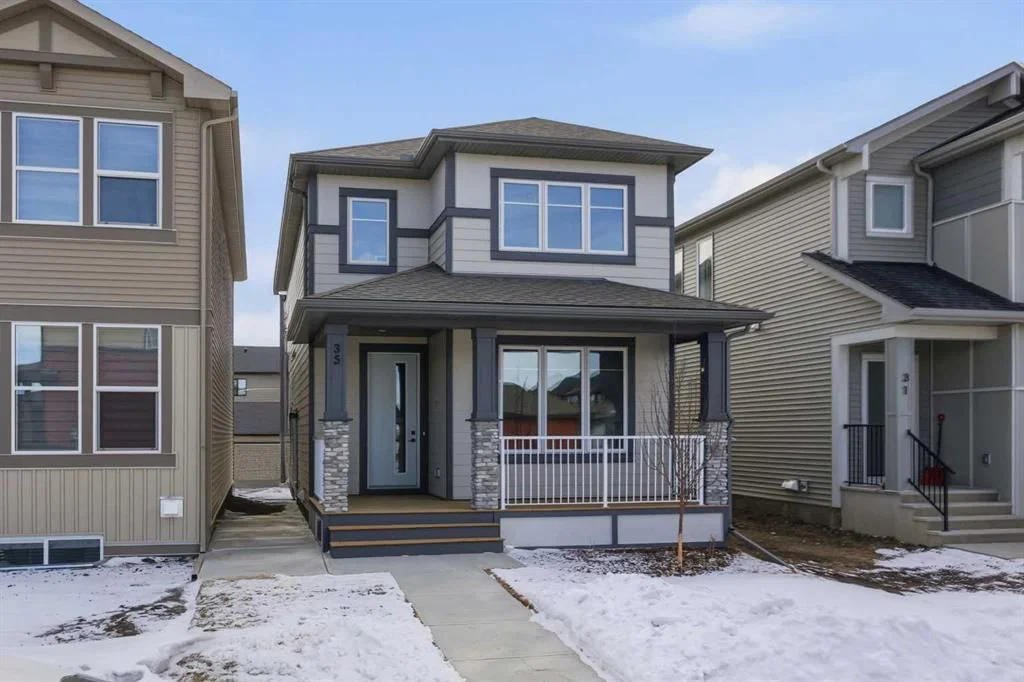35 Belvedere Crescent SE, Calgary — photo 2 of 46