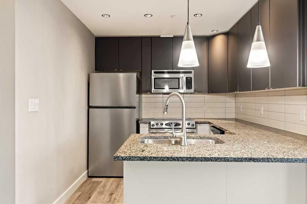 503, 788 12 Avenue SW, Calgary — photo 5 of 31