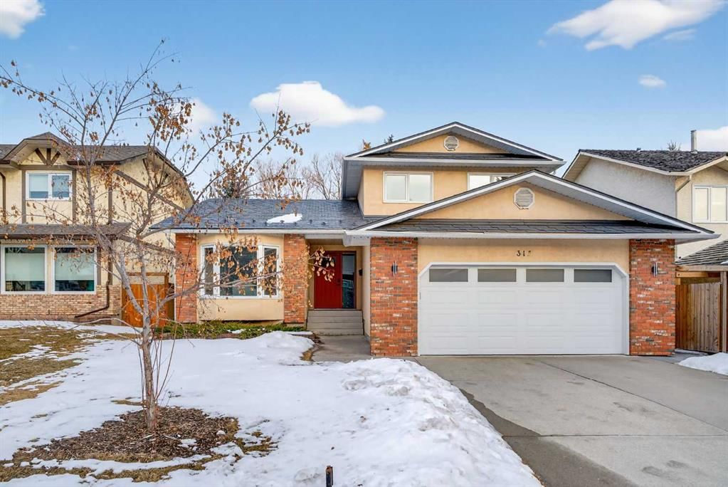 315 Woodhaven Place SW, Calgary — photo 2 of 46