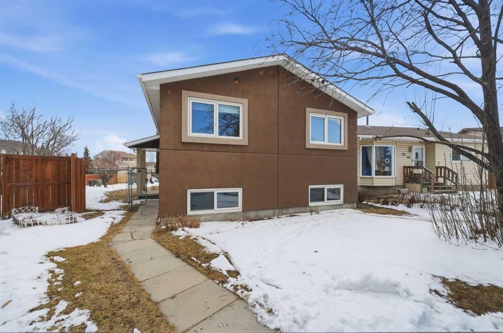 40 Falbury Bay NE, Calgary — photo 2 of 28