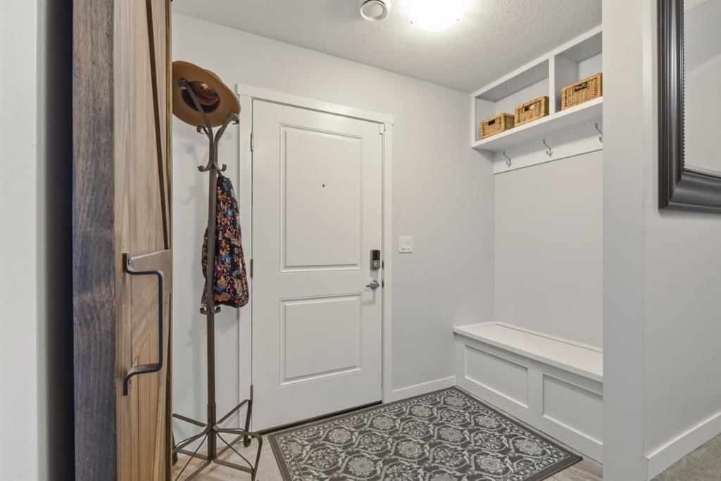 144 Legacy Point SE, Calgary — photo 3 of 38