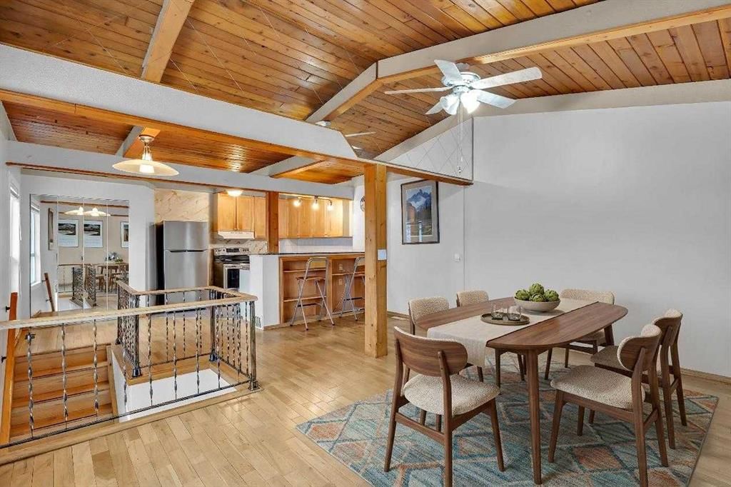 704, 11010 Bonaventure Drive SE, Calgary — photo 4 of 32