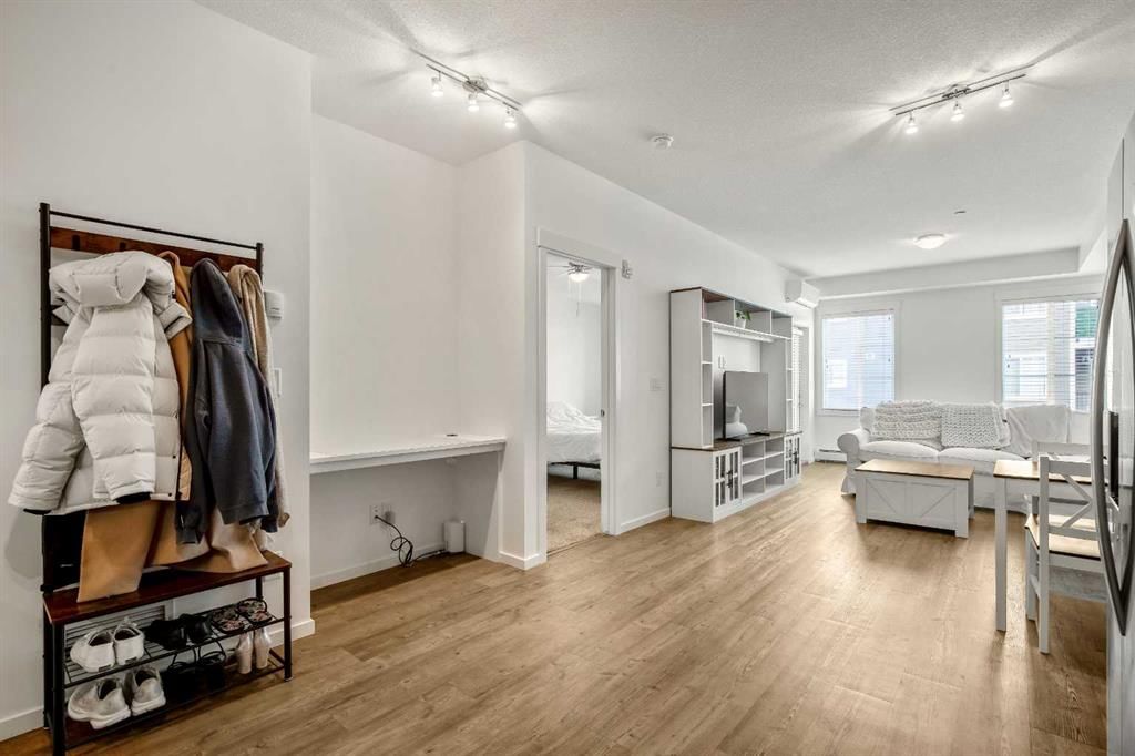 7318, 151 Legacy Main Street SE, Calgary — photo 3 of 19