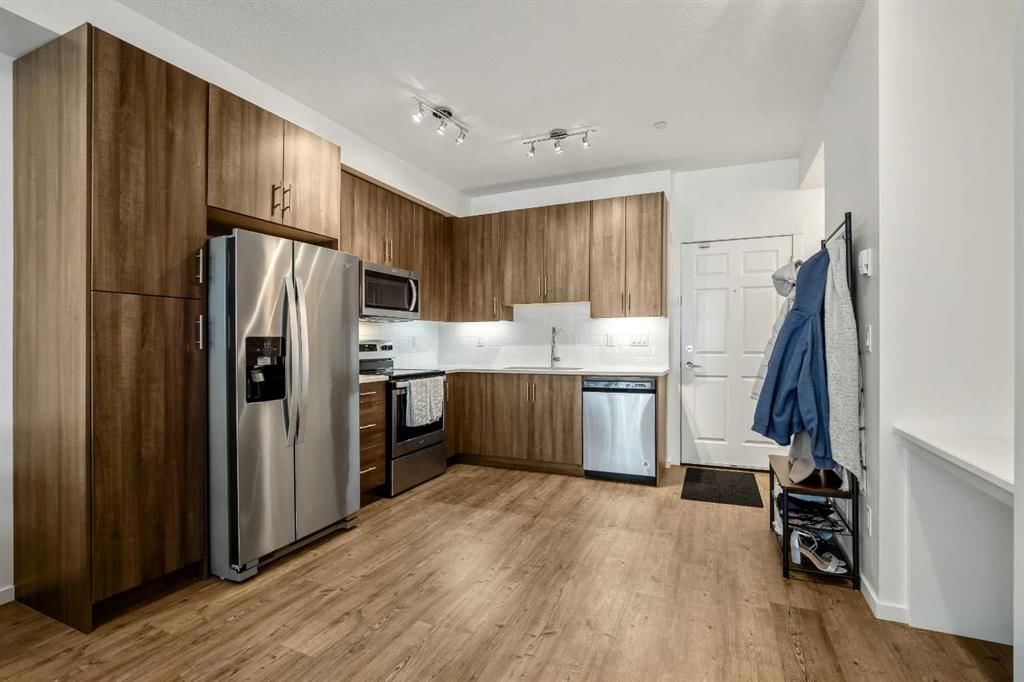 7318, 151 Legacy Main Street SE, Calgary — photo 4 of 19