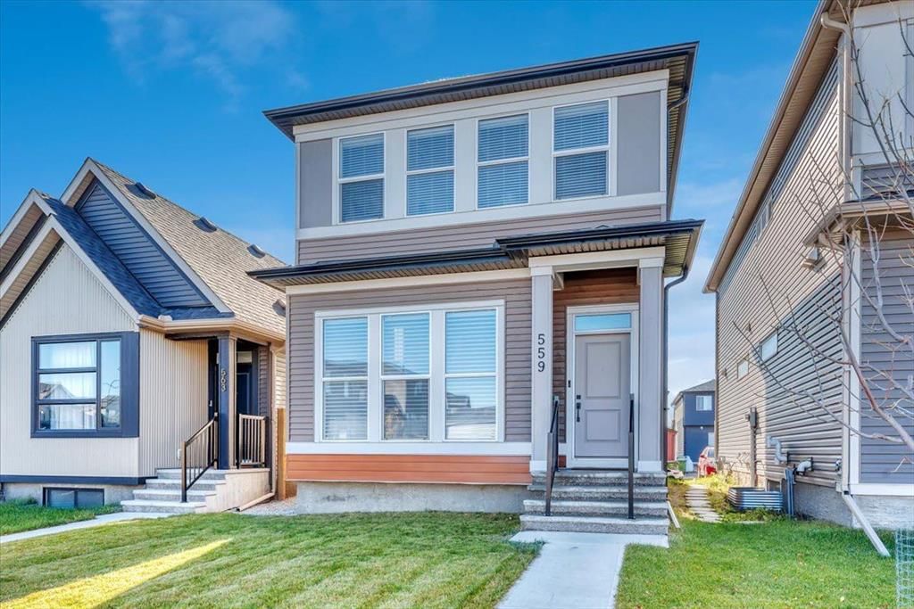 559 Wolf Creek Way SE, Calgary — main listing photo