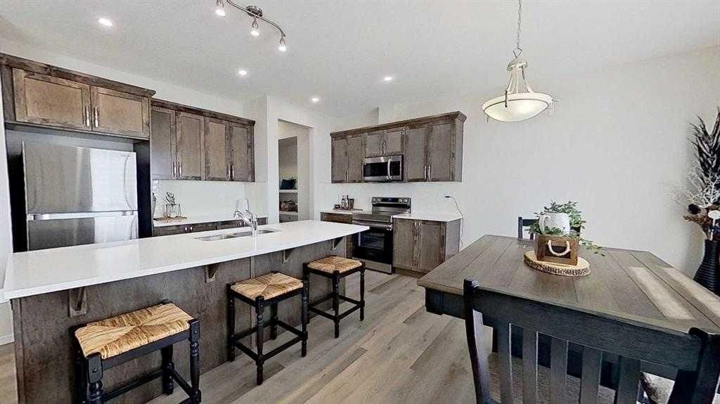 111 Cityside Court NE, Calgary — photo 3 of 29