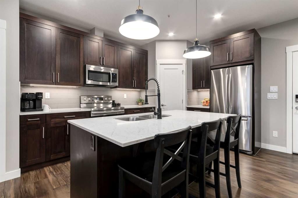 312, 10 WALGROVE Walk SE, Calgary — photo 5 of 32