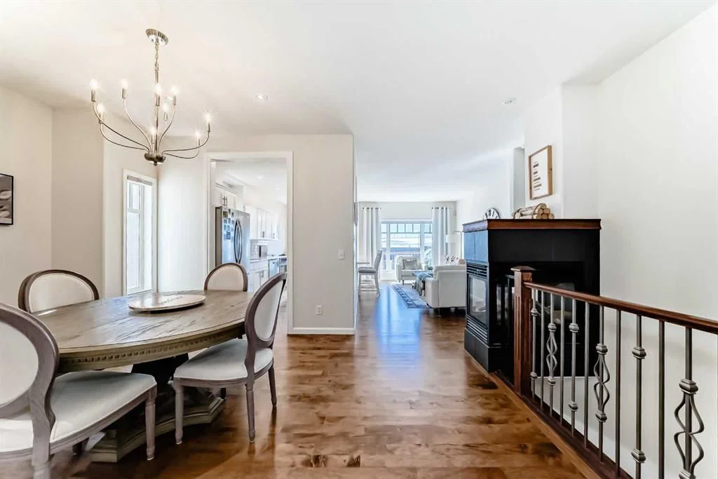 5 Bridle Estates Road SW, Calgary — photo 5 of 50