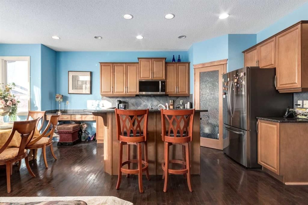 259 Royal Oak Circle NW, Calgary — photo 4 of 50