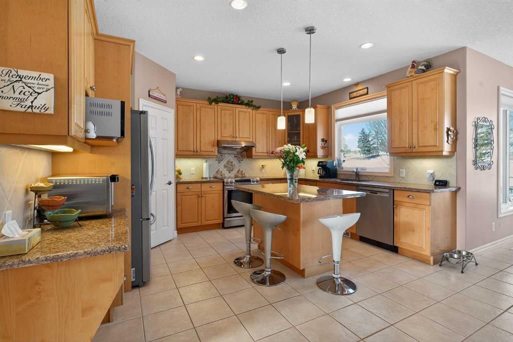 4754 Hamptons Way NW, Calgary — photo 3 of 50