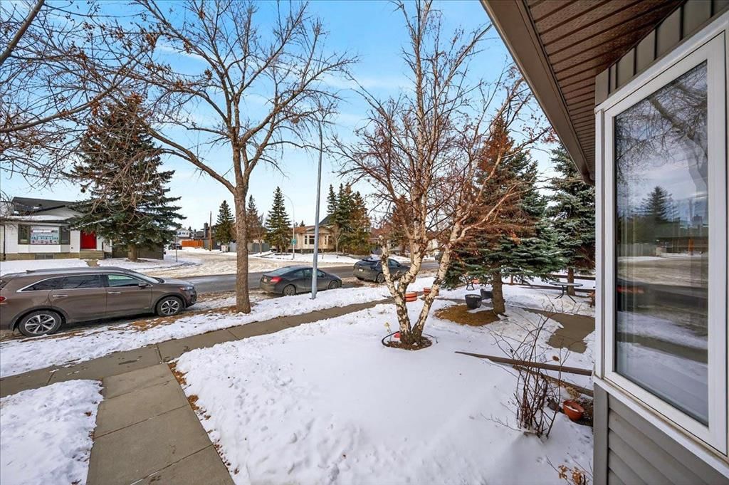 32 Tararidge Drive NE, Calgary — photo 3 of 47