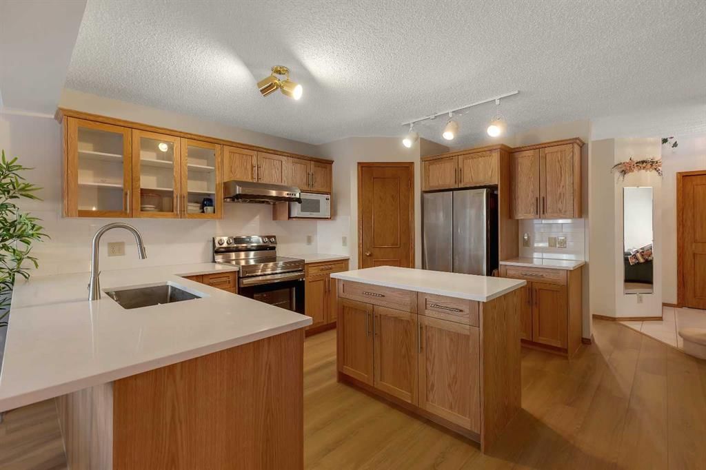 133 Riverview Park SE, Calgary — main listing photo