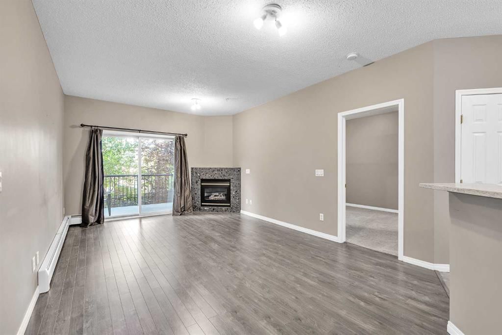 208, 126 14 Avenue SW, Calgary — photo 4 of 28