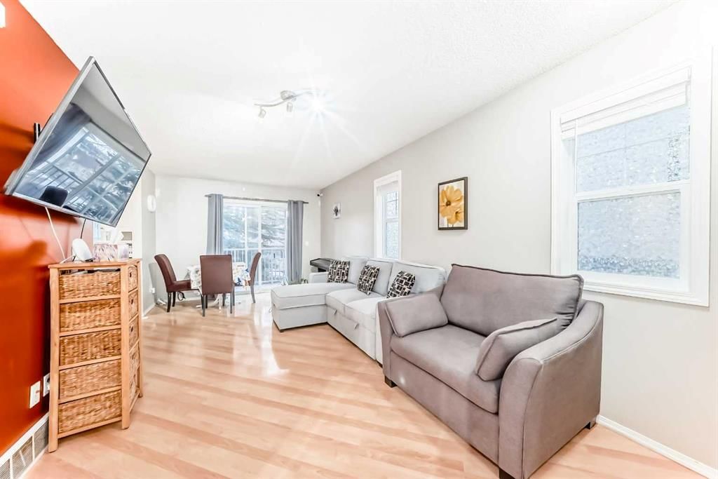 82 Citadel Point NW, Calgary — photo 2 of 29