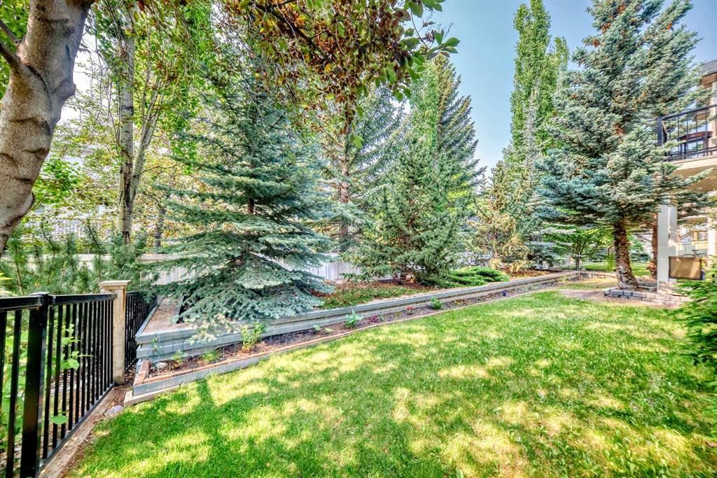 29 Simcoe Gate SW, Calgary — photo 5 of 50